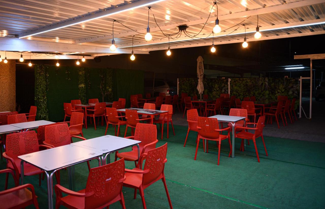 Hotel Chips Ferrol Narón المظهر الخارجي الصورة